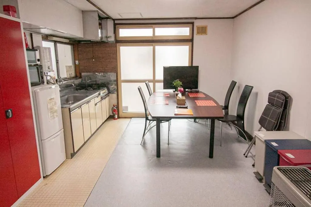 Otaru Katsunai House 0*,  Japan